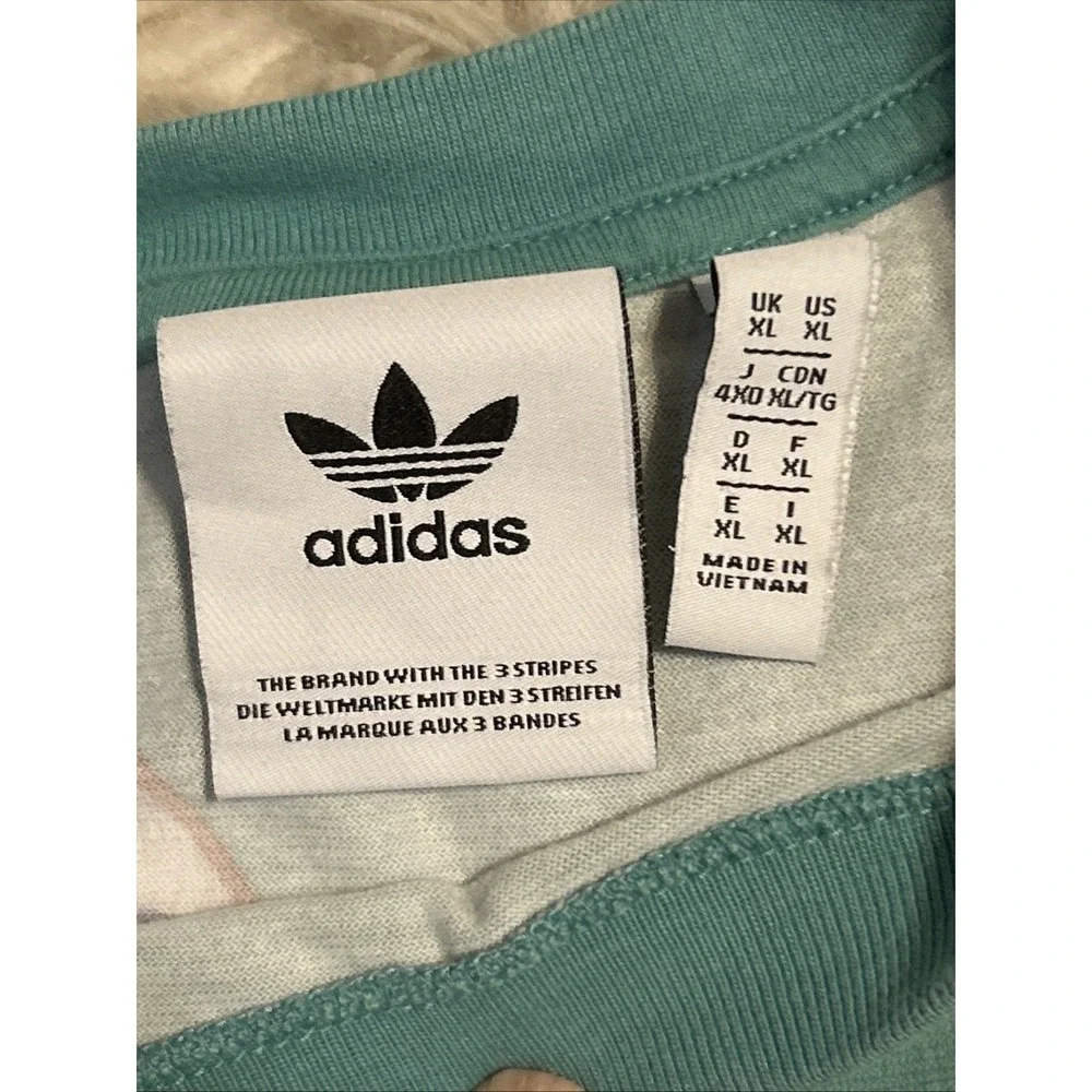 Adidas Originals ARCHIVE STICKER BOMB Graphic T-Shirt Superstar Men's‎ Size XL